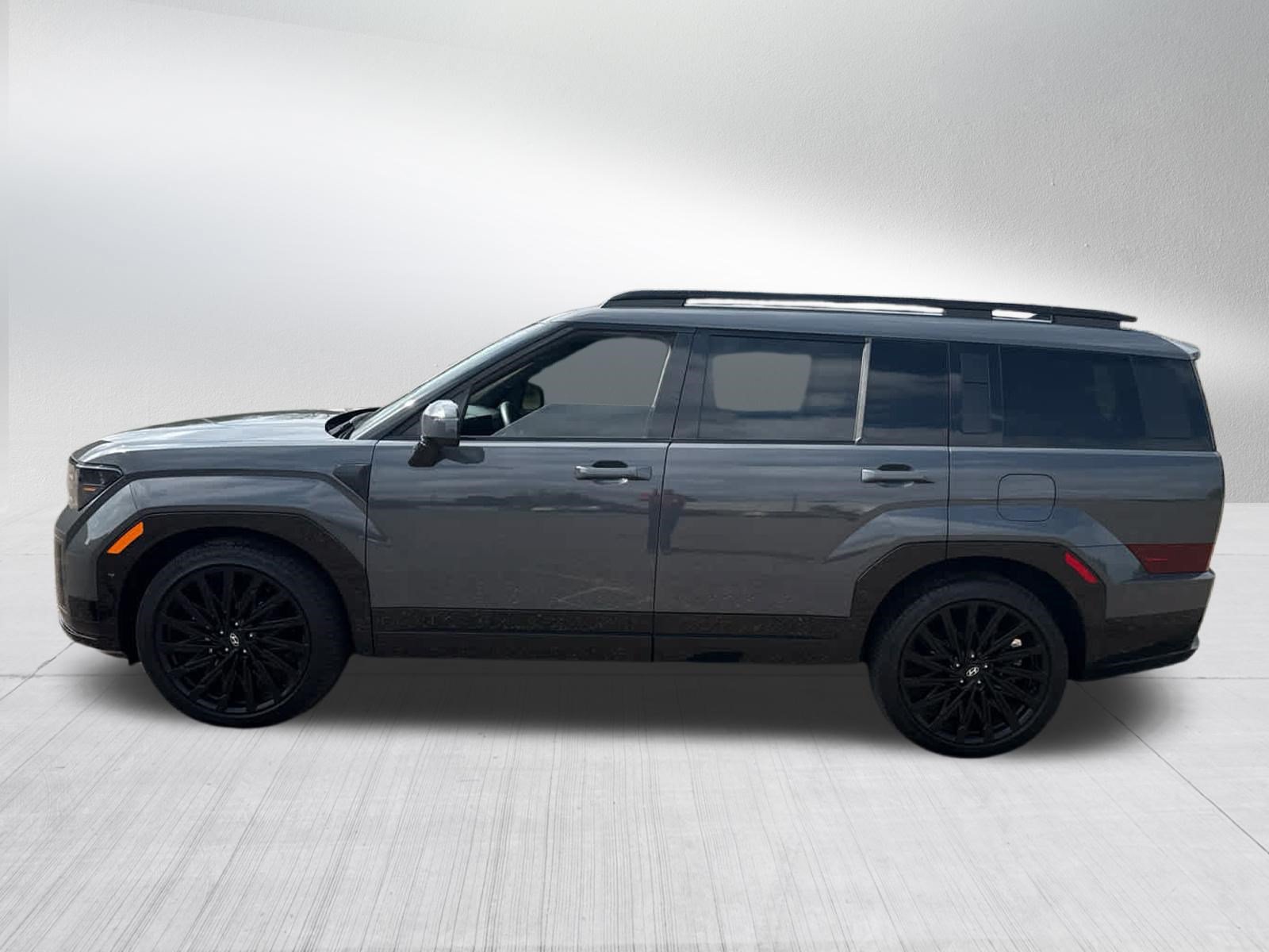 Used 2025 Hyundai Santa Fe Calligraphy AWD/4WD image 6