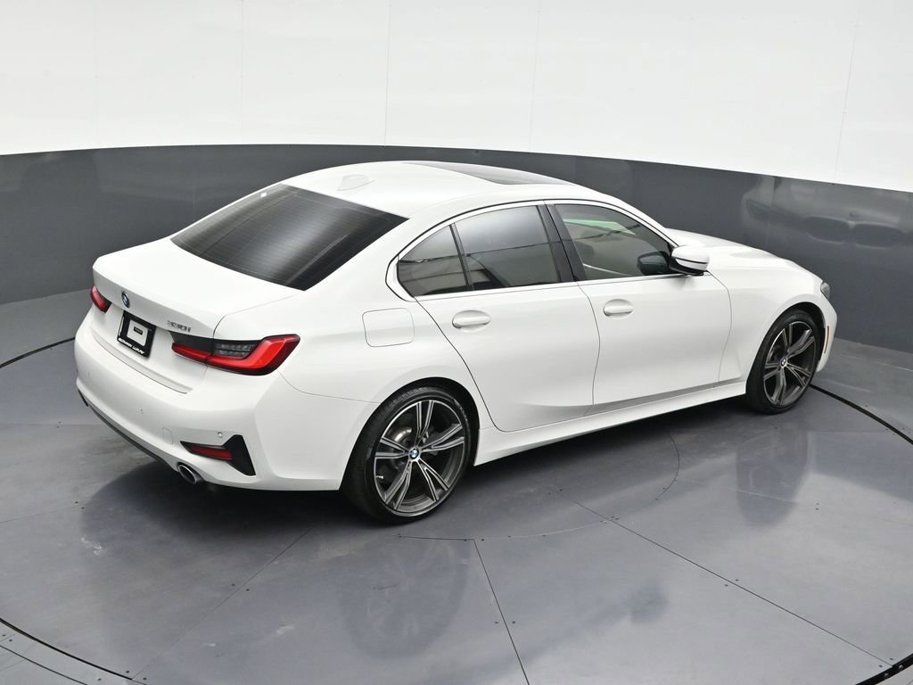 Used 2021 BMW 330i Sedan w/ Convenience Package image 19