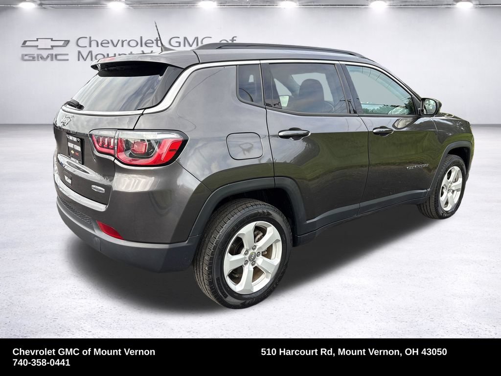 Used 2019 Jeep Compass Latitude AWD/4WD image 5