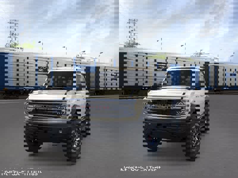 New 2026 Ford Bronco Outer Banks AWD/4WD video 2