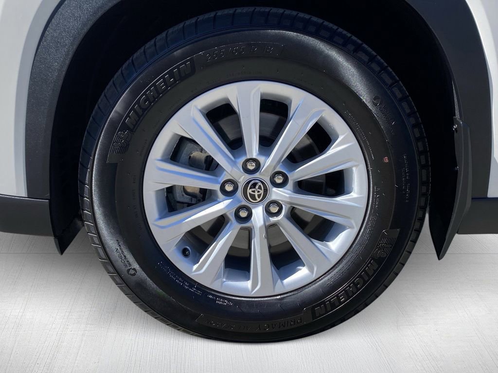 Certified 2024 Toyota Grand Highlander XLE image 14