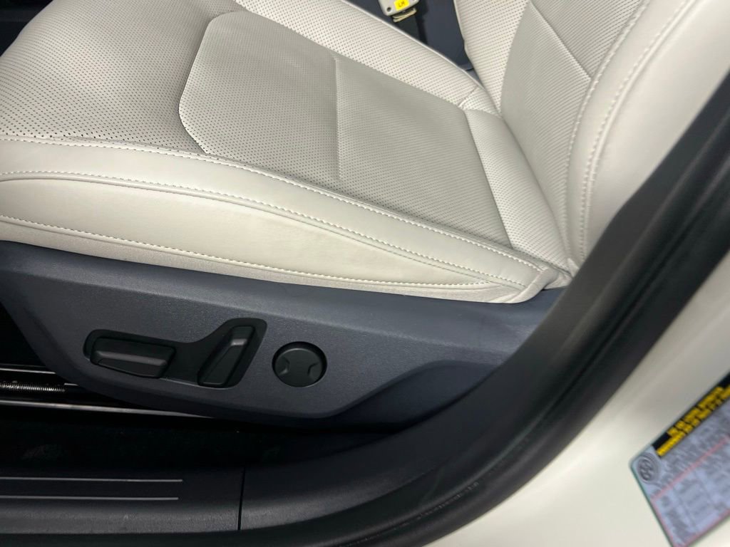 Used 2023 Kia EV6 Wind w/ Wind Technology Package image 25