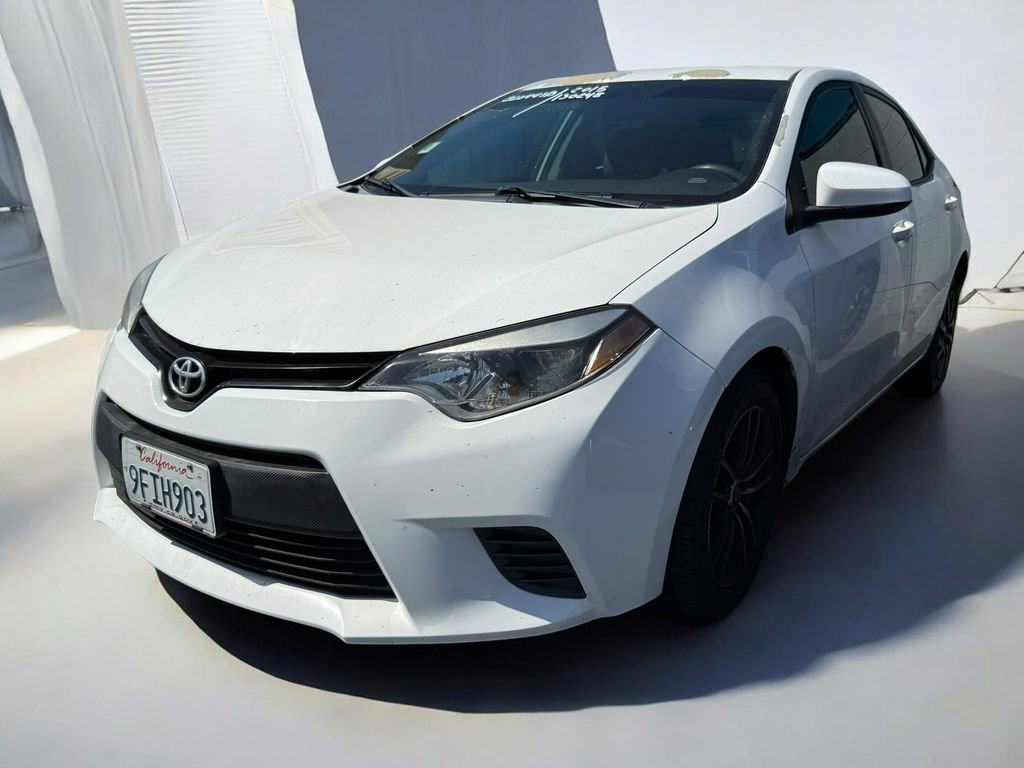 Used 2015 Toyota Corolla LE FWD image 11