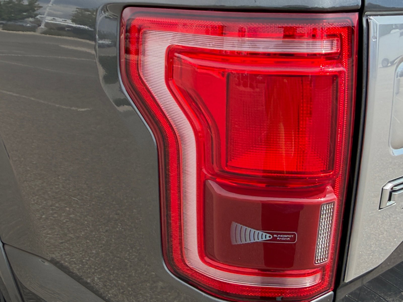 Used 2017 Ford F150 Limited AWD/4WD image 13
