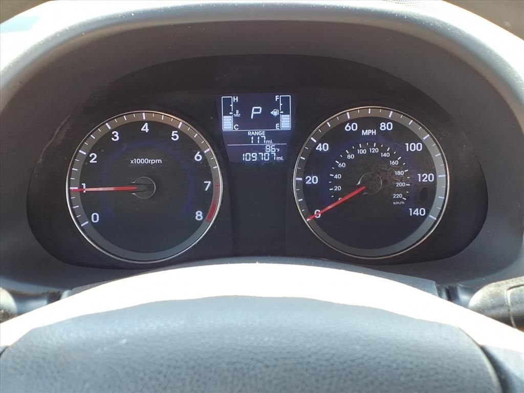Used 2016 Hyundai Accent SE FWD image 21