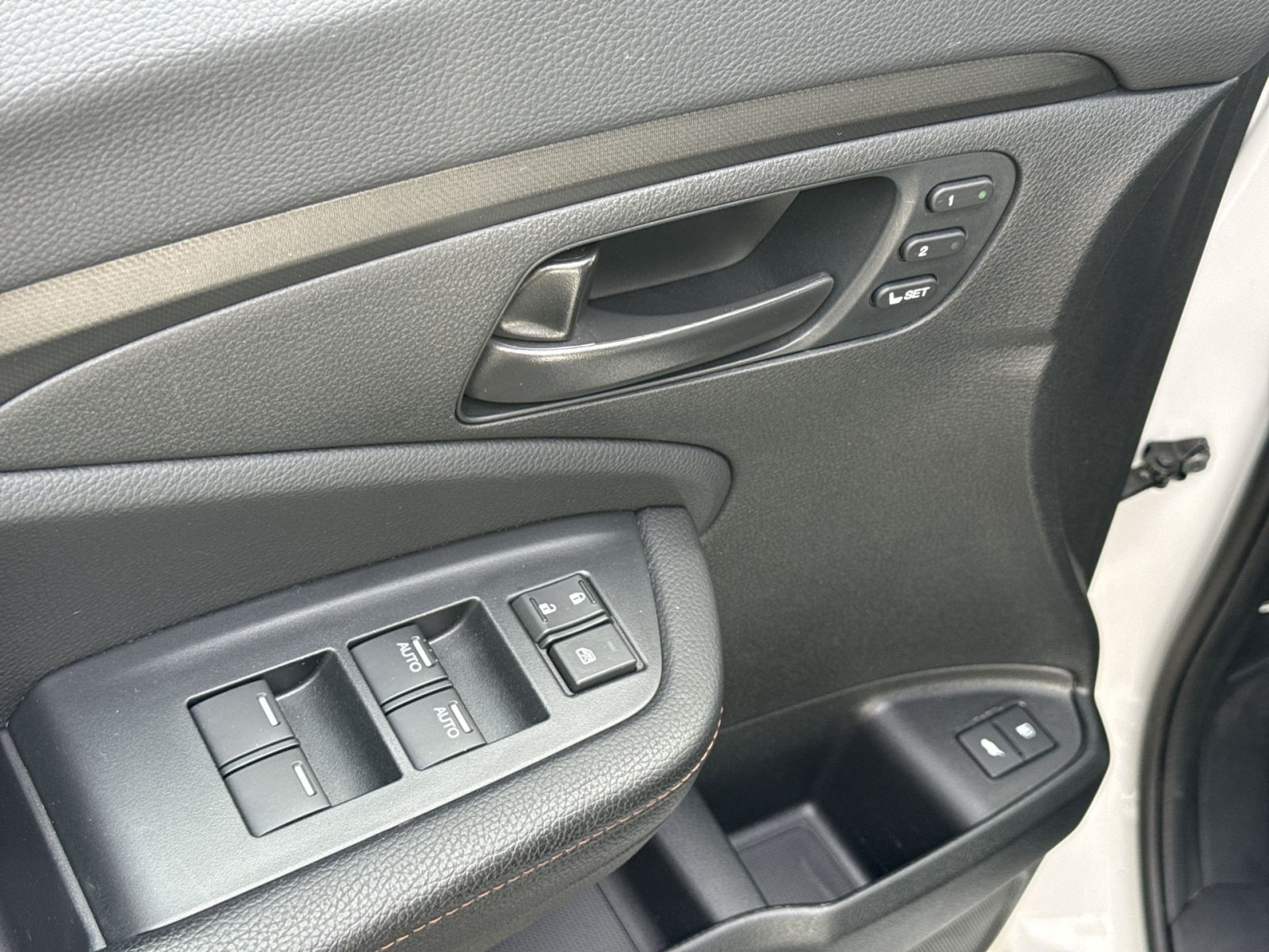 Used 2024 Honda Passport TrailSport image 16