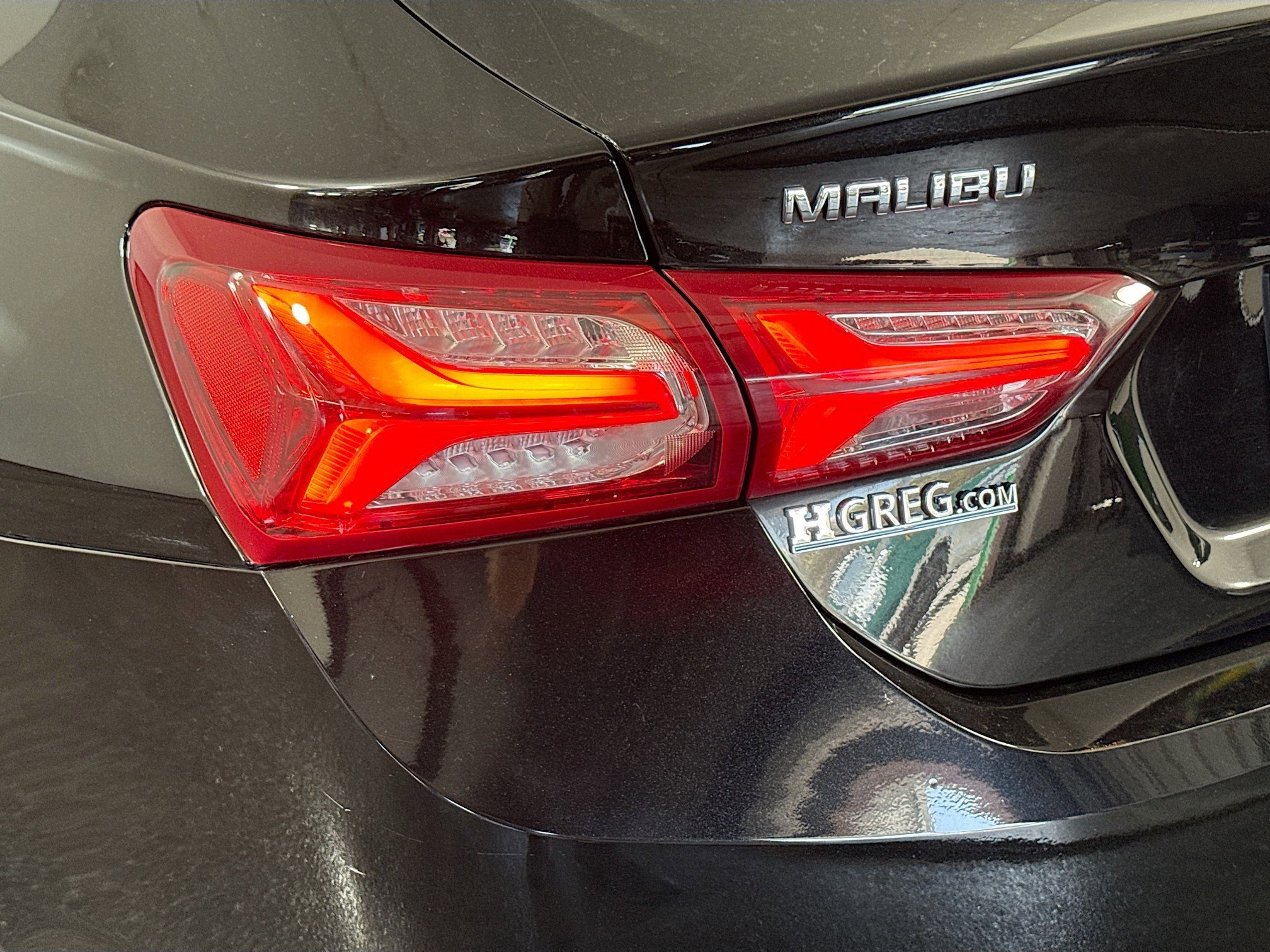 Used 2022 Chevrolet Malibu LT FWD image 36