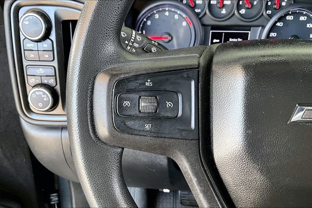 Used 2019 Chevrolet Silverado 1500 Custom Trail Boss w/ Custom Convenience Package AWD/4WD image 10