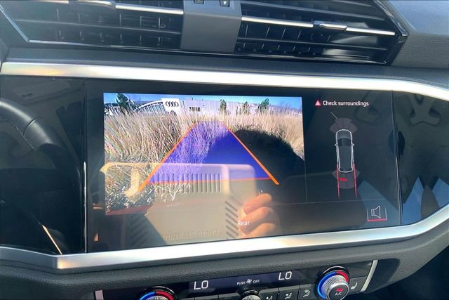 Certified 2024 Audi Q3 2.0T Premium image 24