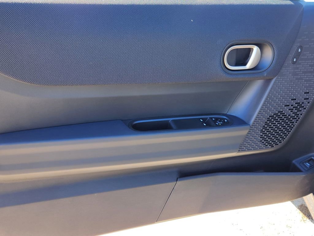 New 2026 MINI Cooper 2-Door Hardtop image 8