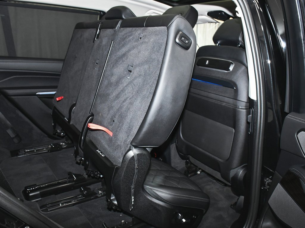 Used 2024 BMW X7 xDrive40i image 83