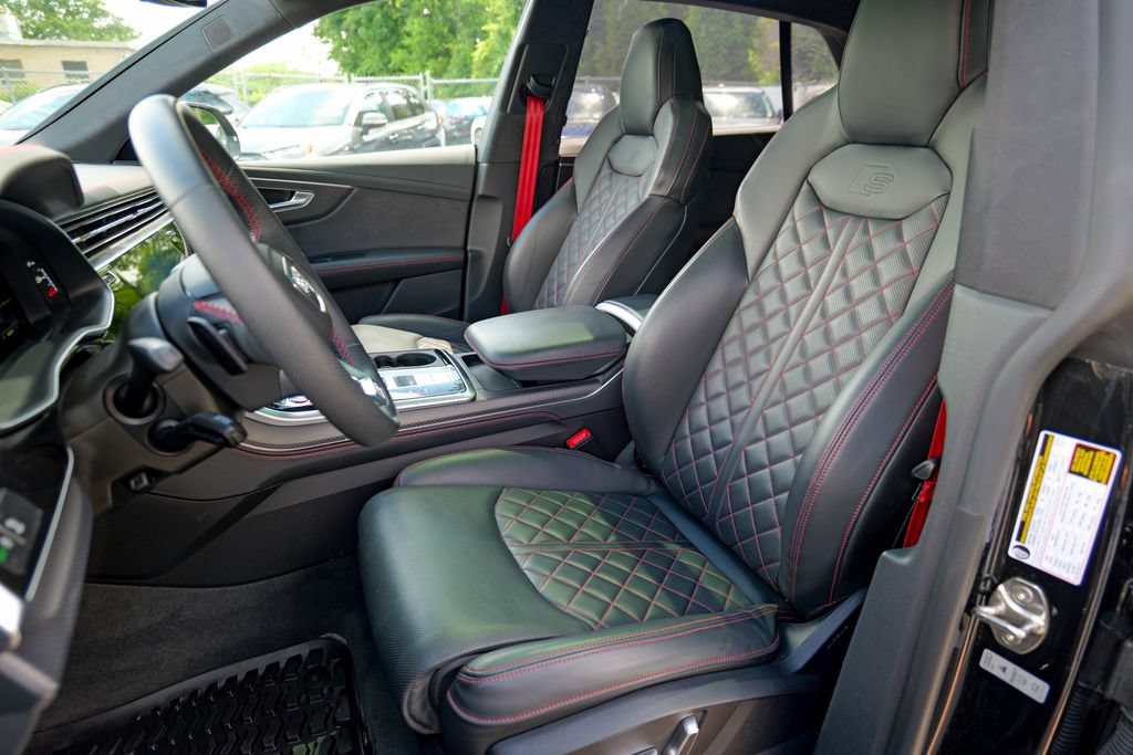 Used 2025 Audi SQ8 Prestige w/ Prestige Package AWD/4WD image 23