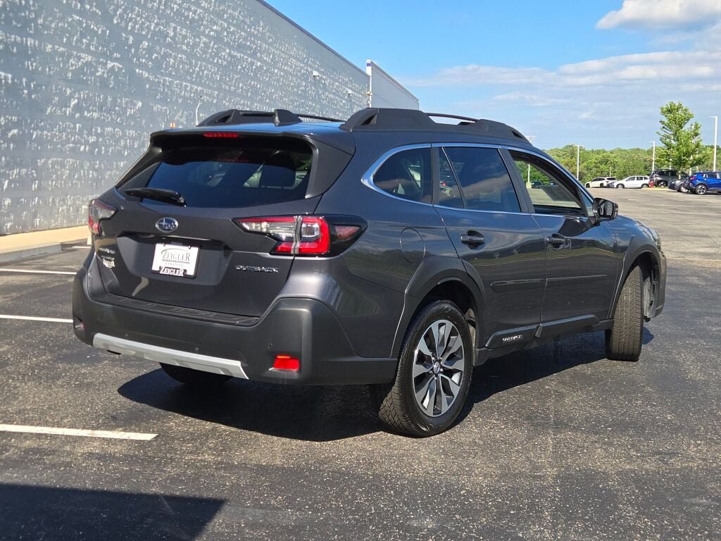 Used 2024 Subaru Outback Limited AWD/4WD image 13