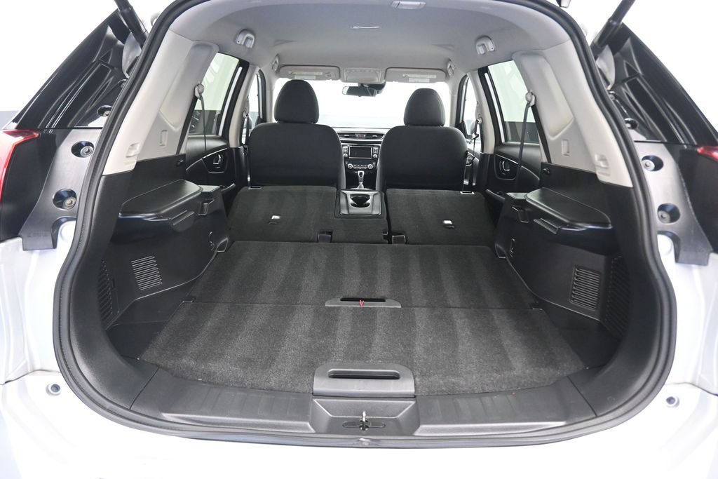 Used 2020 Nissan Rogue SV w/ Premium Package AWD/4WD image 50