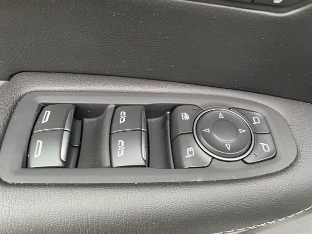 Used 2025 Cadillac XT5 Premium Luxury image 16