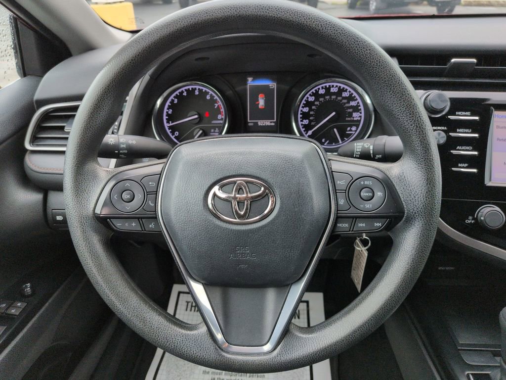 Used 2020 Toyota Camry LE FWD image 14