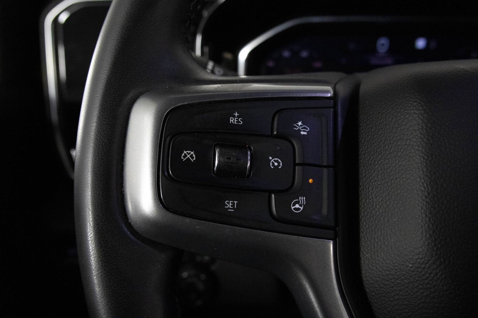 Used 2023 Chevrolet Silverado 1500 LT image 28
