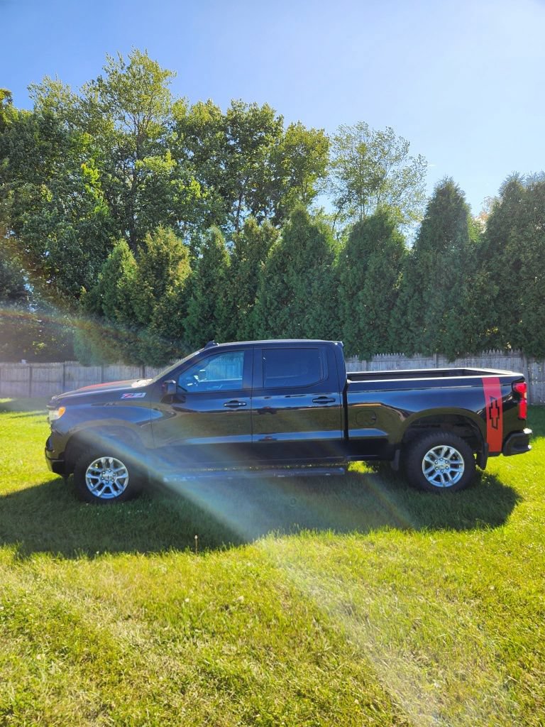 Used 2024 Chevrolet Silverado 1500 RST w/ Convenience Package II AWD/4WD image 5