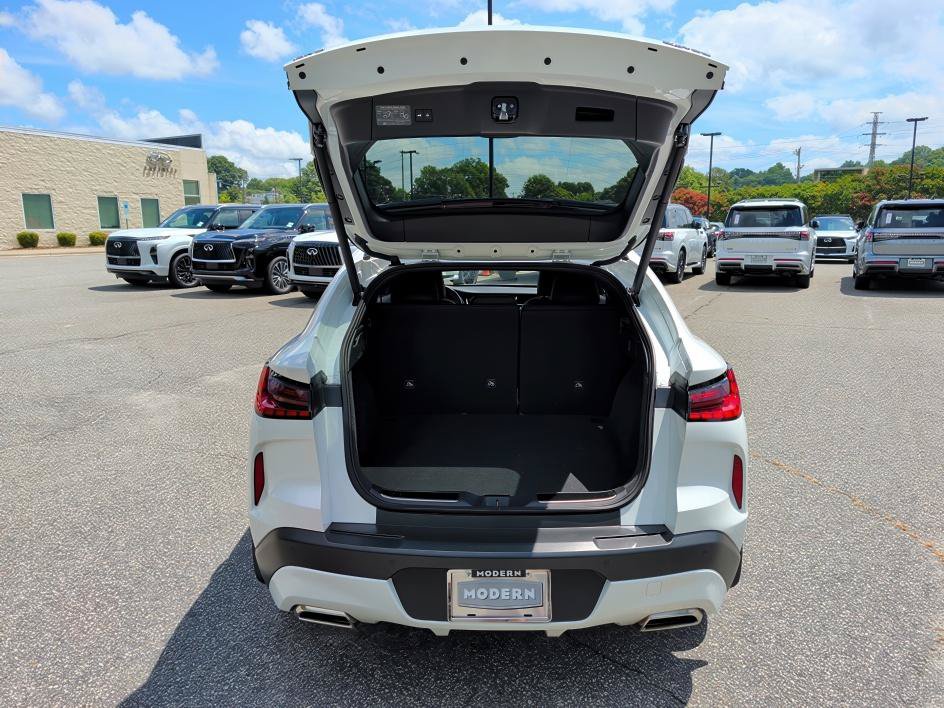 Certified 2025 INFINITI QX55 Sensory w/ Lighting Package AWD/4WD image 15