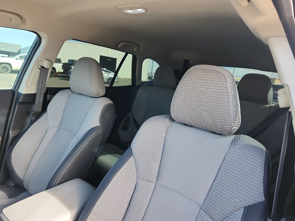 Used 2024 Subaru Outback Premium image 20