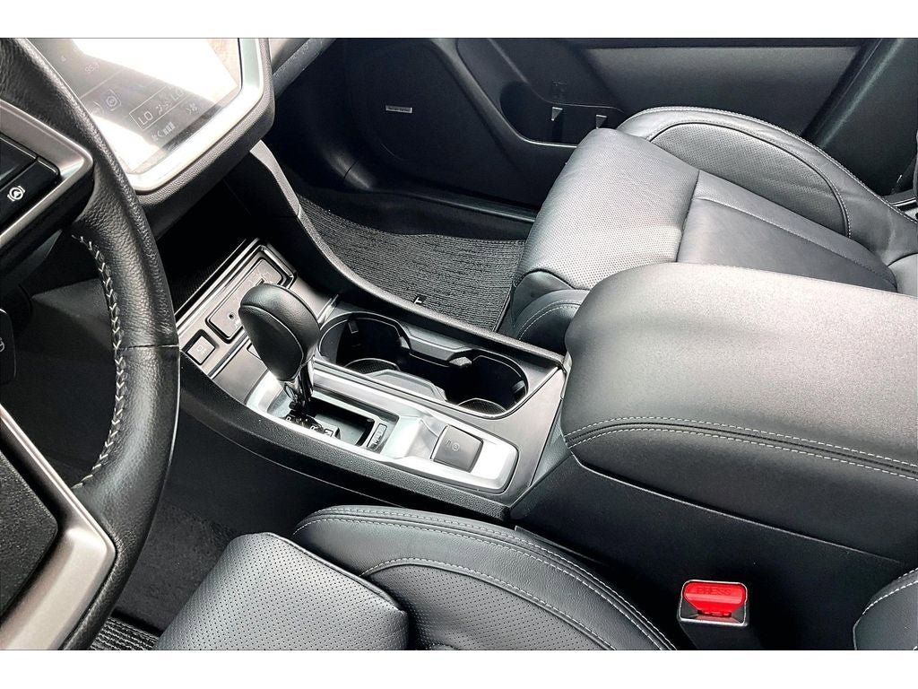 Used 2024 Subaru Ascent Limited w/ Technology Package AWD/4WD image 15