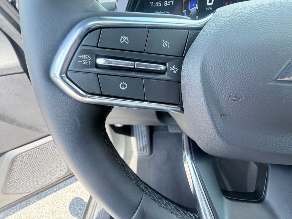 Used 2026 Chevrolet Equinox LT FWD image 12