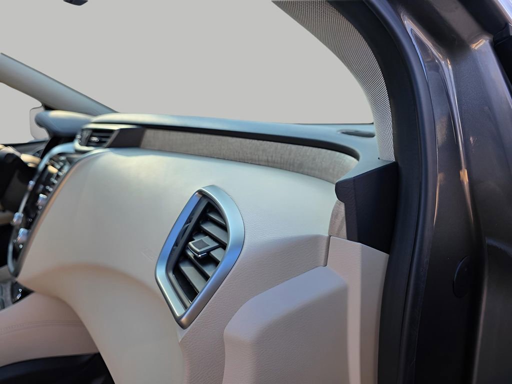 Used 2024 Nissan Murano SL image 15