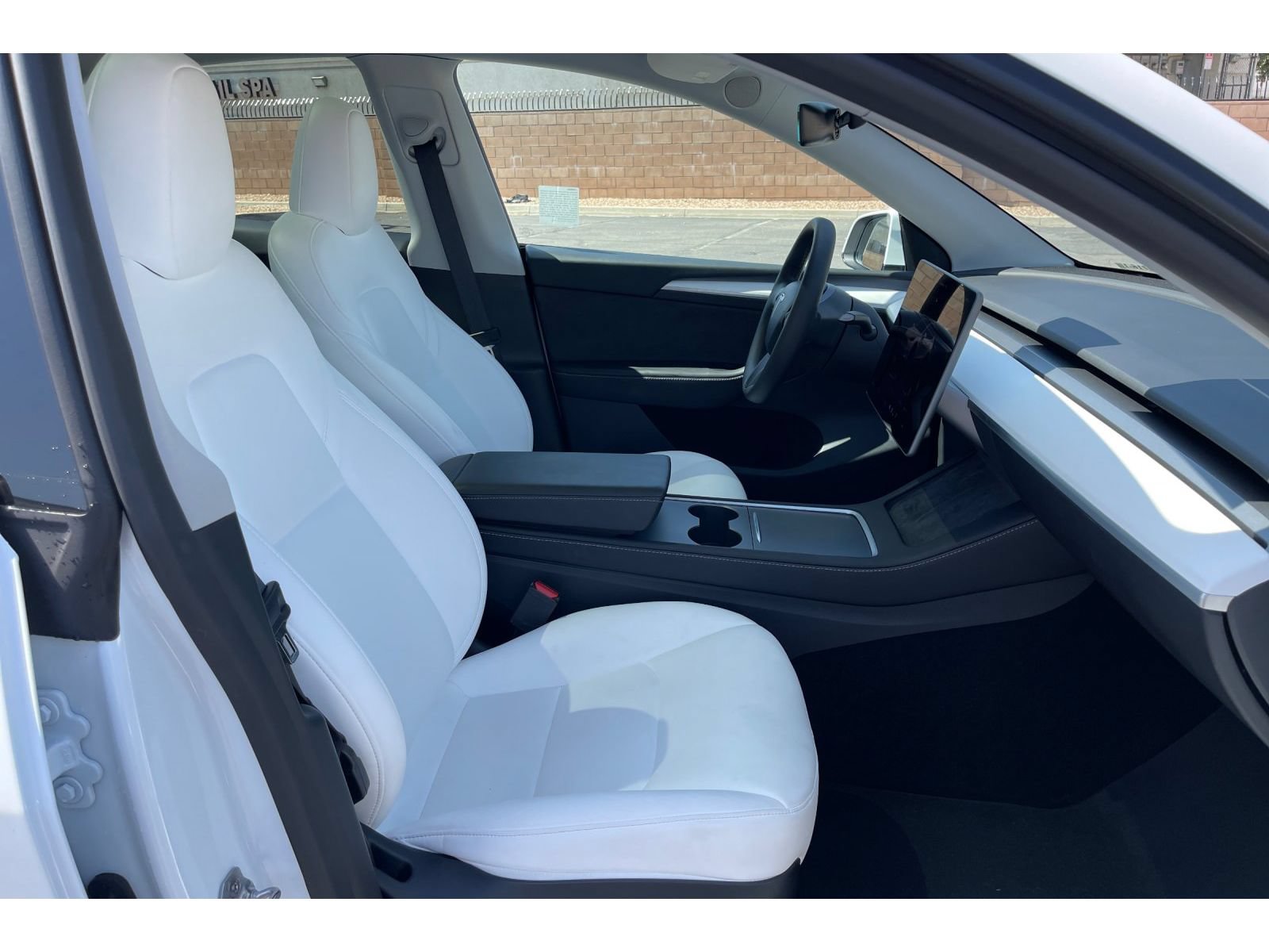 Used 2025 Tesla Model Y Long Range AWD/4WD image 20