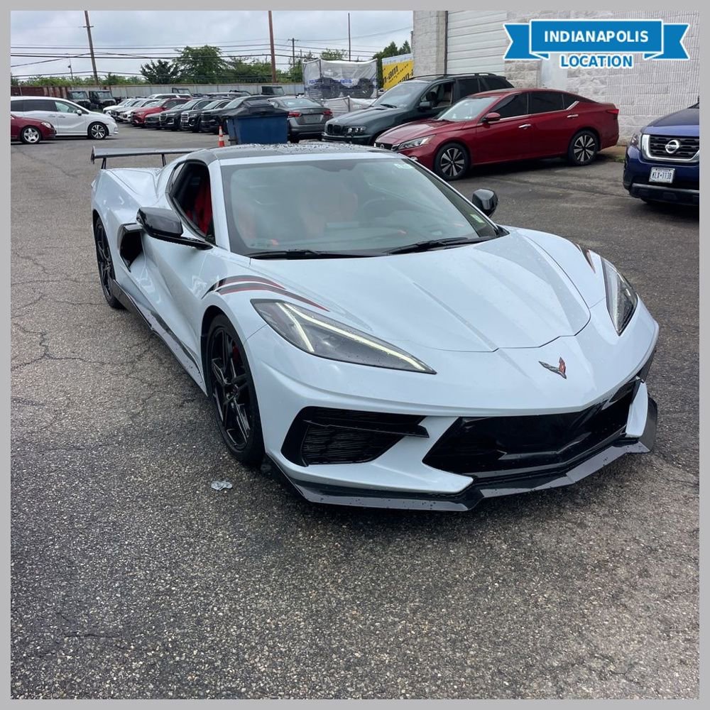 Used 2022 Chevrolet Corvette Stingray Preferred Cpe w/ Battery Protection Package RWD image 1