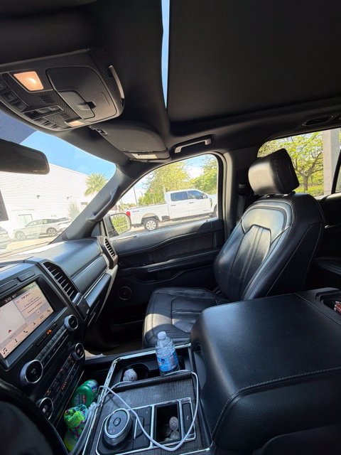 Used 2019 Ford Expedition Max Limited RWD image 11