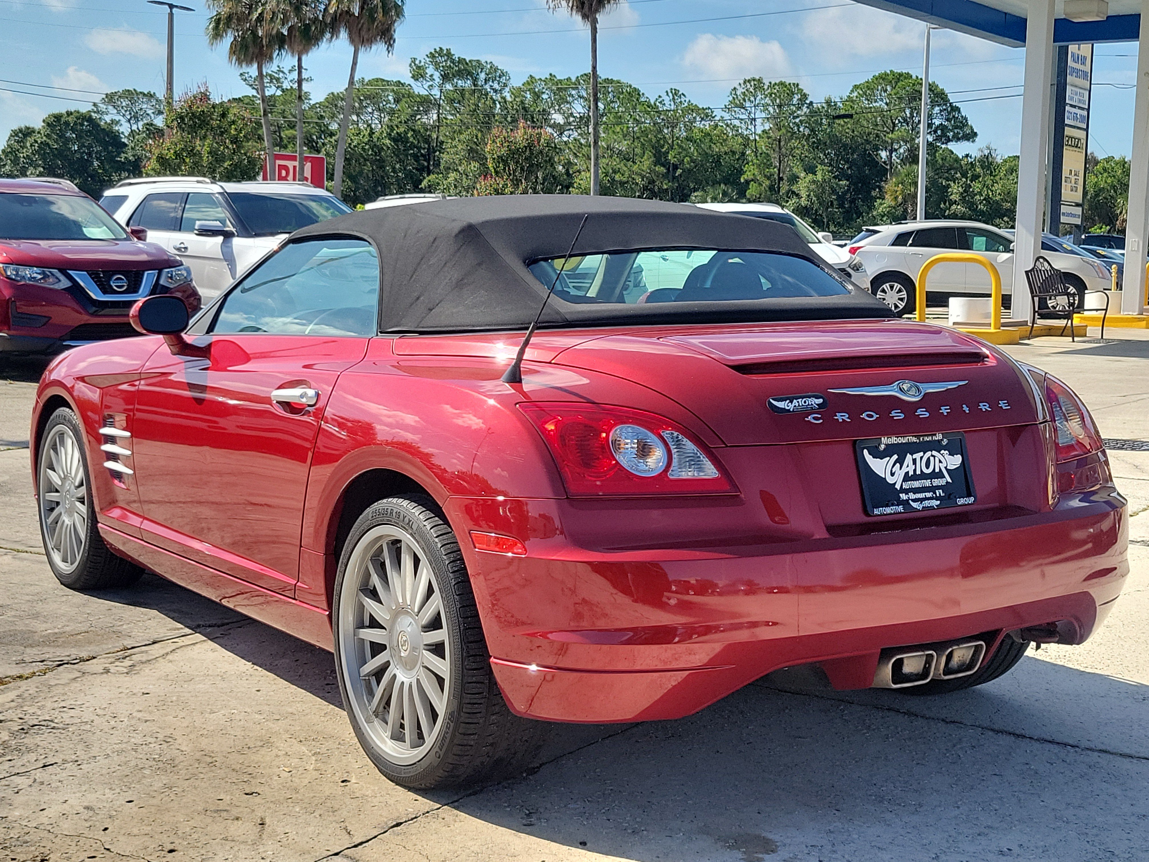 Used 2005 Chrysler Crossfire Convertible w/ Special Edition Group RWD image 3