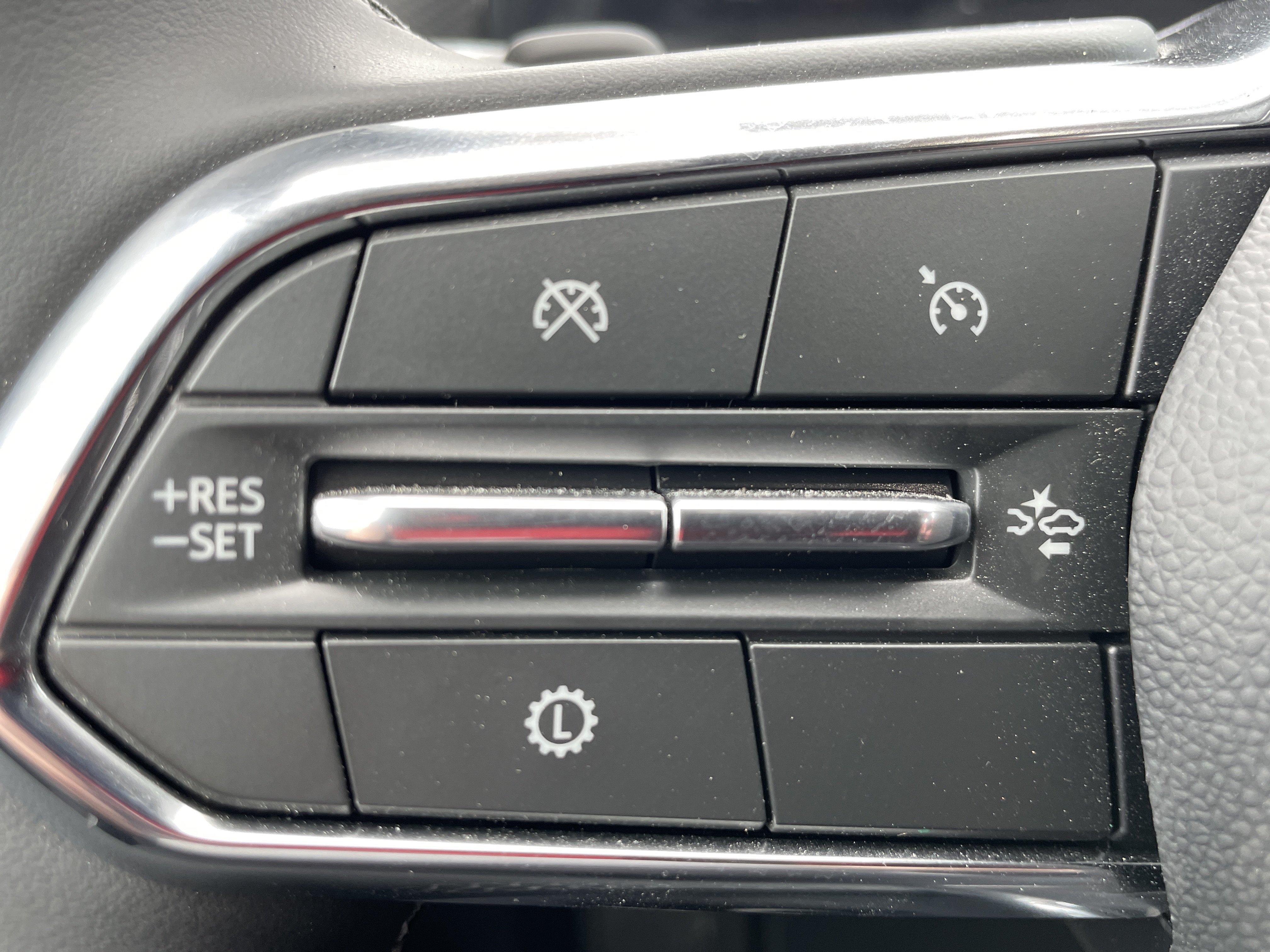 Used 2026 Chevrolet Equinox LT FWD image 31