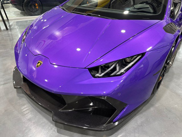 Used 2017 Lamborghini Huracan LP 610-4 AWD/4WD image 40