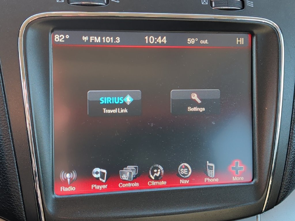 Used 2018 Dodge Journey Crossroad w/ Nav & Sun Group AWD/4WD image 21