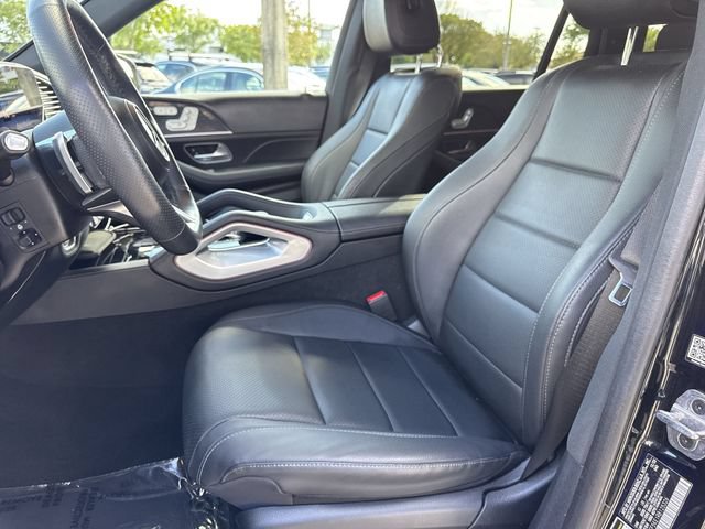 Used 2024 Mercedes-Benz GLS 450 4MATIC image 11