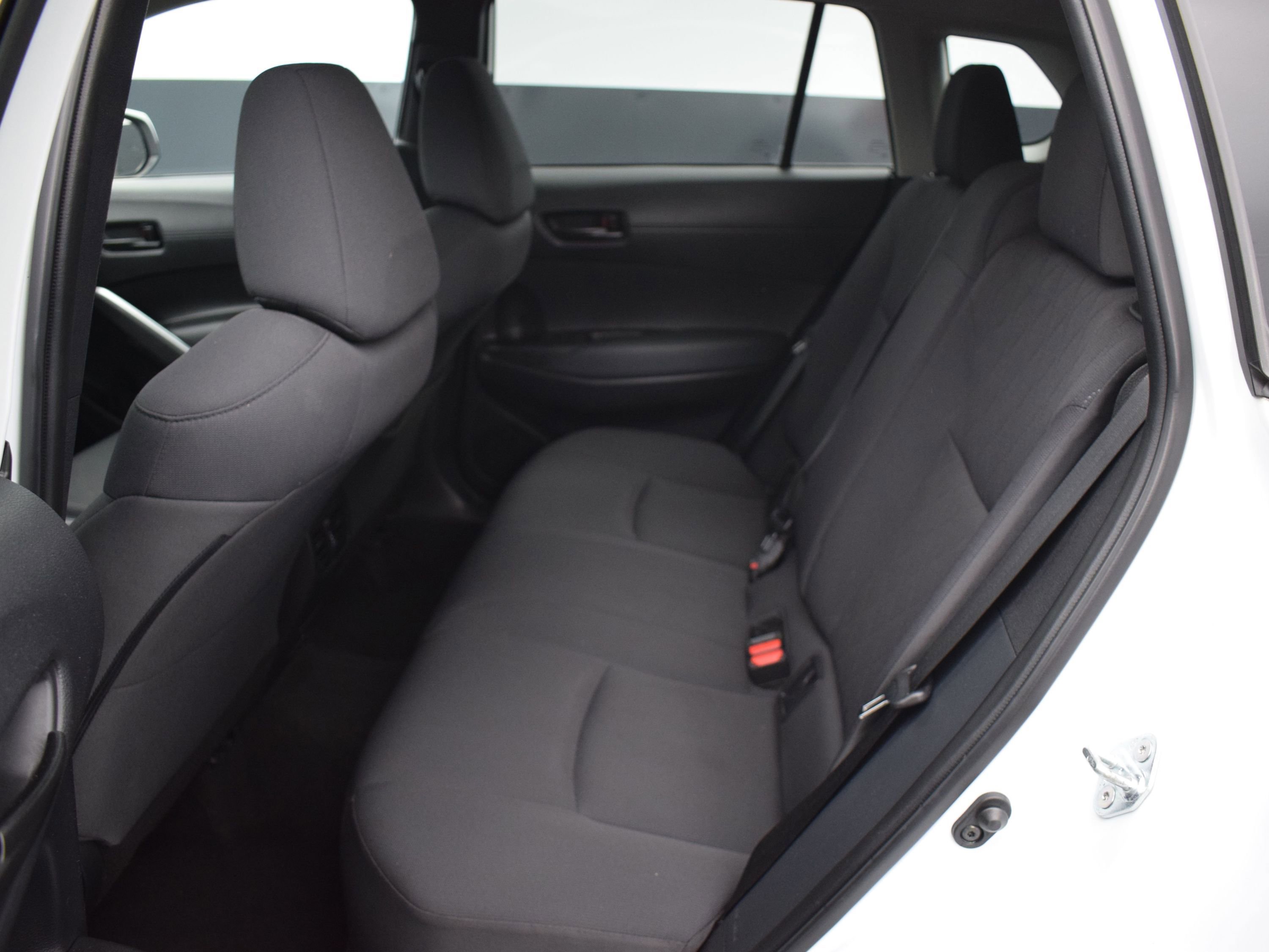 Used 2022 Toyota Corolla Cross LE image 12