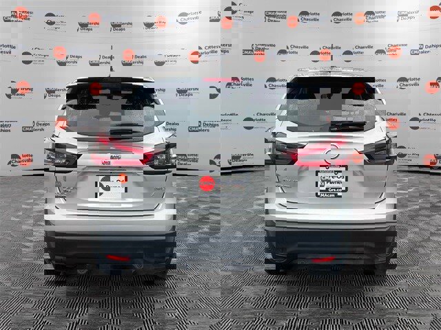 Used 2020 Nissan Rogue Sport S image 4