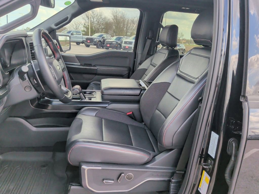 Used 2025 Ford F150 Raptor AWD/4WD image 13
