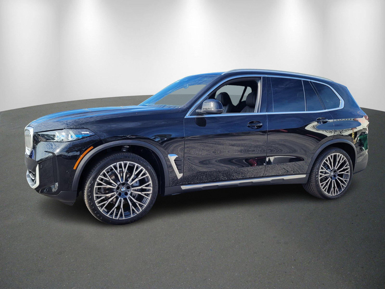 New 2026 BMW X5 xDrive40i w/ Premium Package AWD/4WD image 3