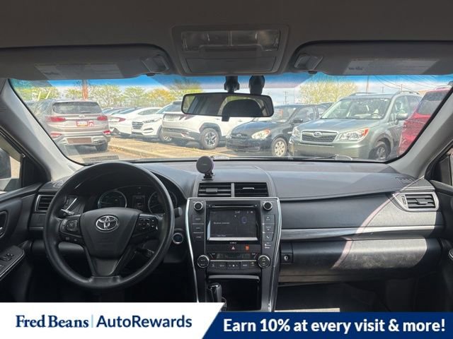 Used 2016 Toyota Camry LE FWD image 12