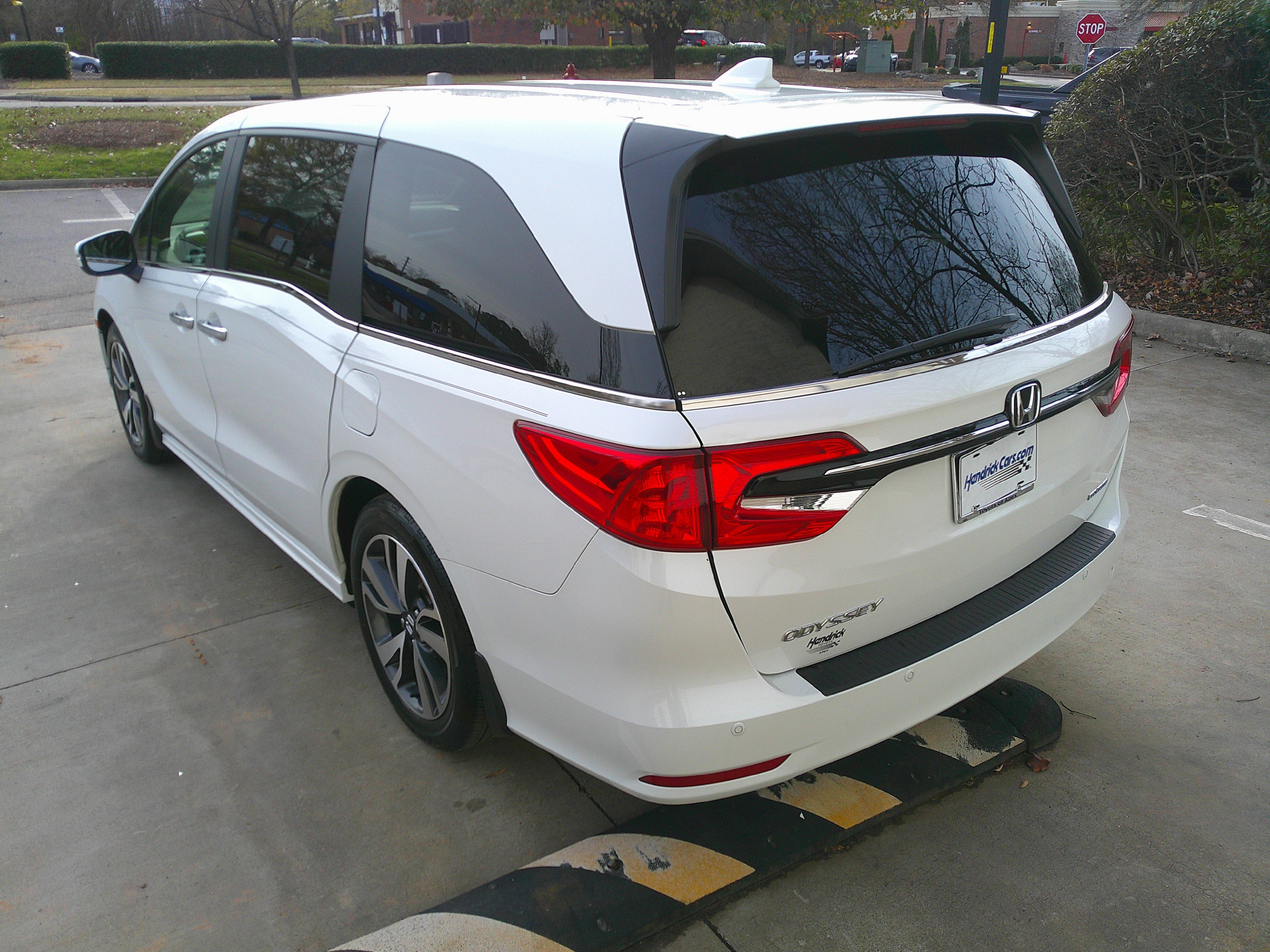 Used 2022 Honda Odyssey Touring image 9