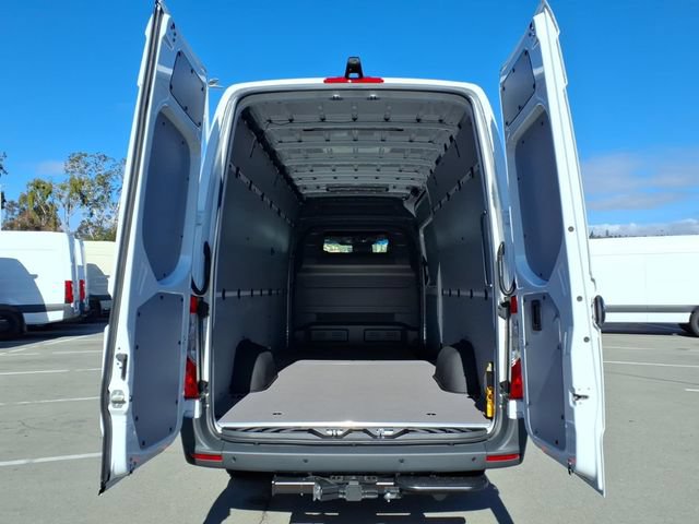 New 2026 Mercedes-Benz Sprinter 2500 image 21