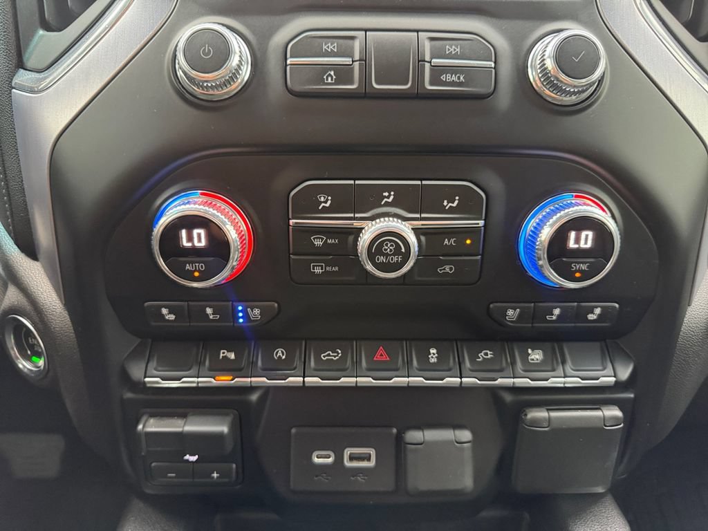 Used 2020 GMC Sierra 1500 SLT RWD image 20