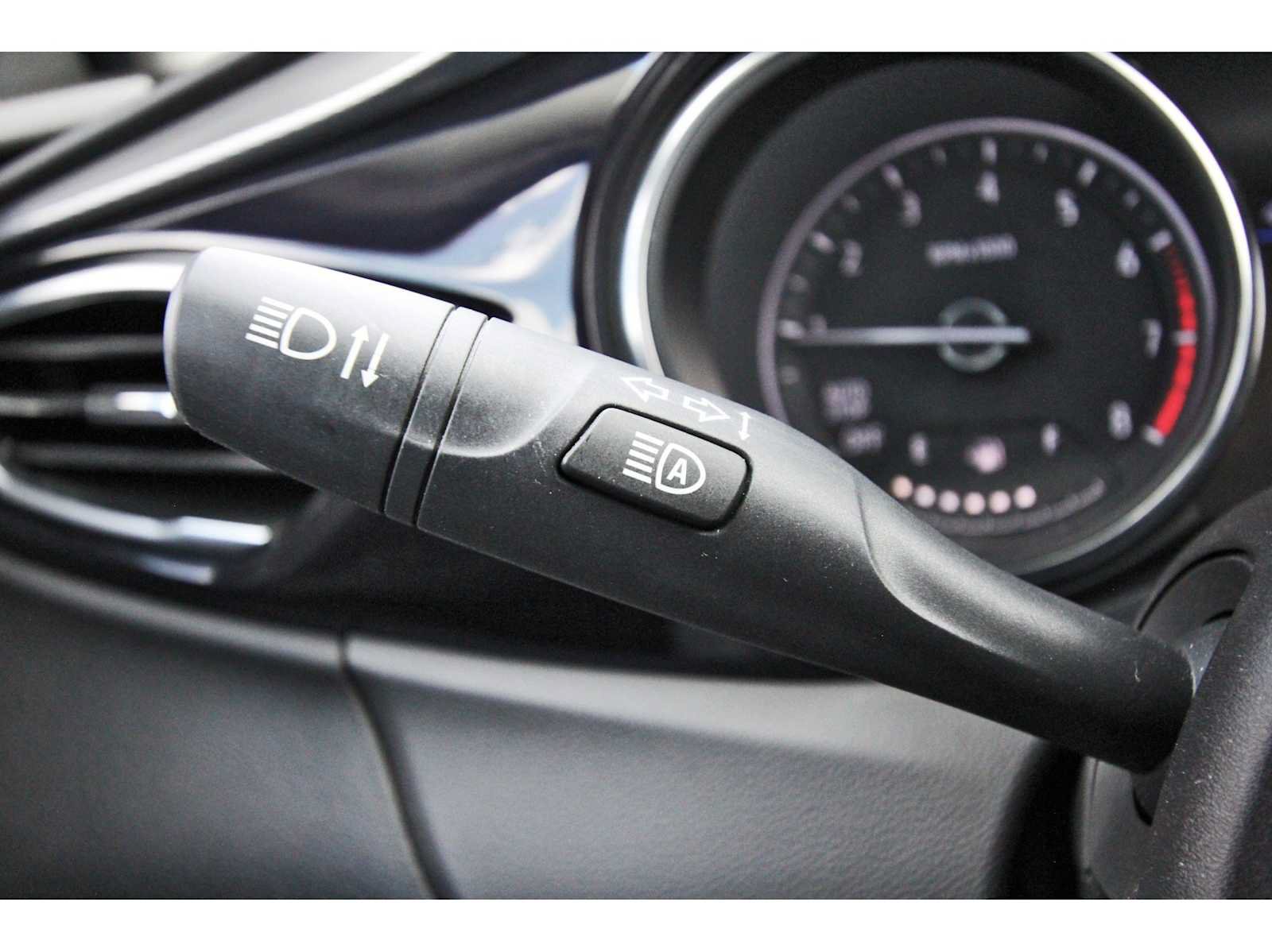 Used 2020 Buick Encore GX Preferred FWD image 17