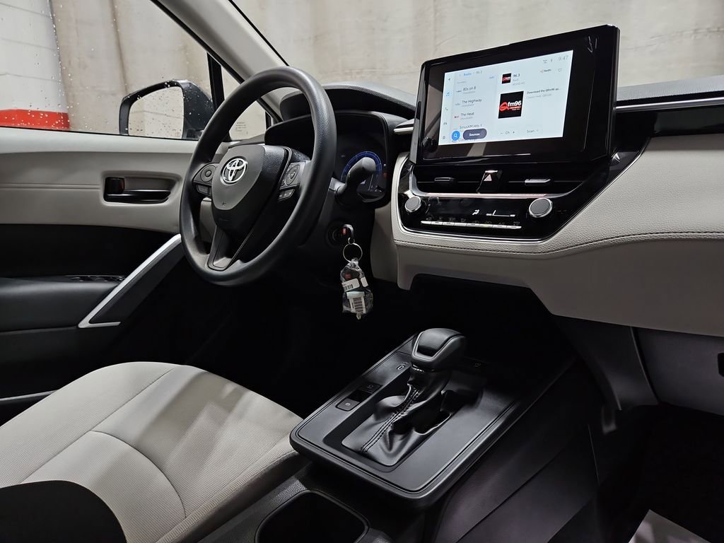 New 2026 Toyota Corolla Cross L image 24