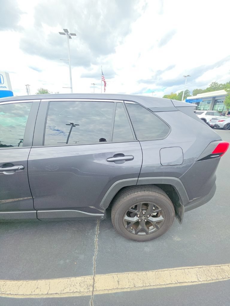 Used 2025 Toyota RAV4 LE FWD image 15