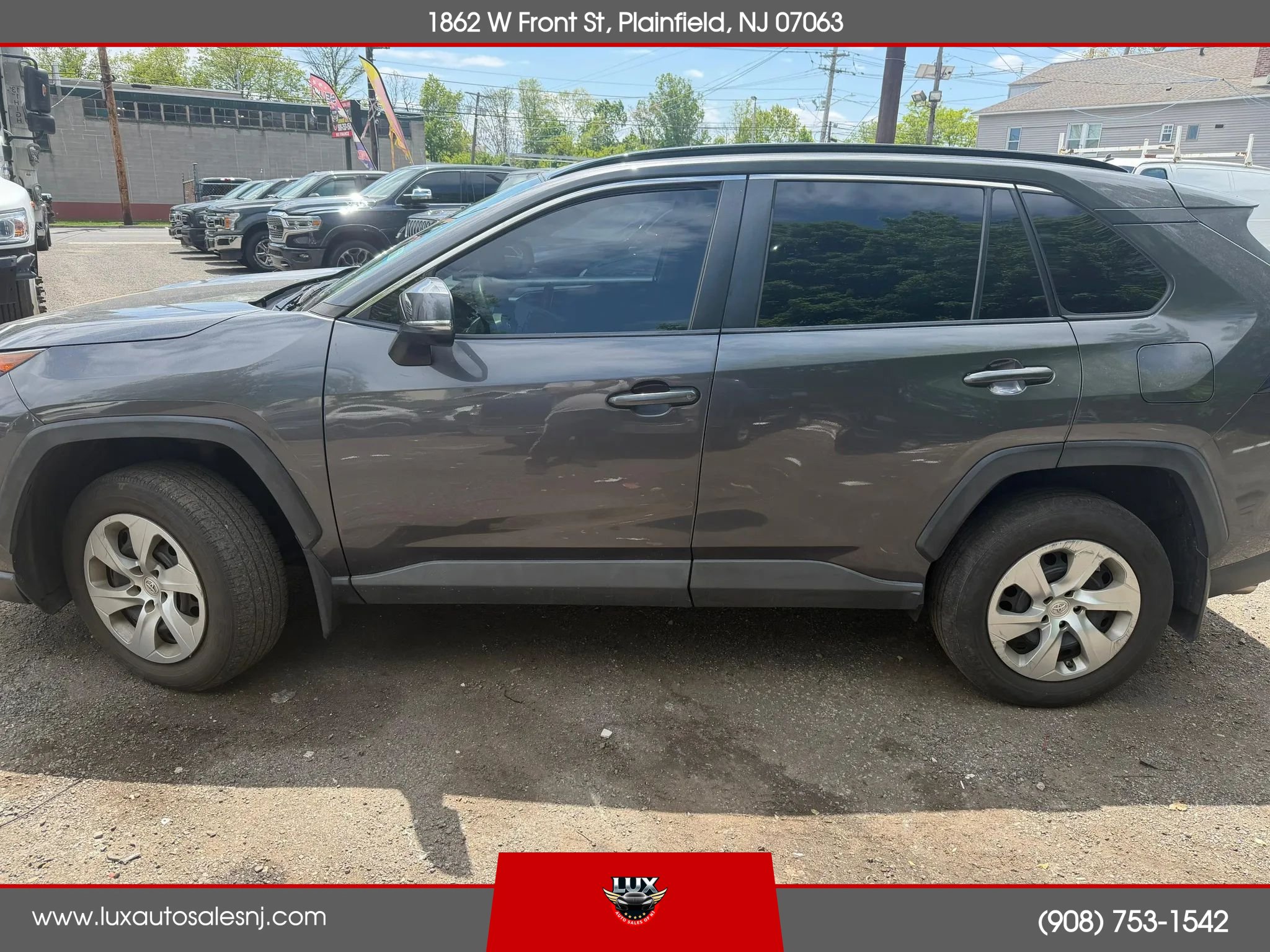 Used 2019 Toyota RAV4 LE w/ All Weather Liner Package AWD/4WD image 7