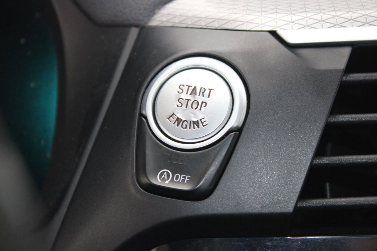 Used 2020 BMW X4 M40i image 28