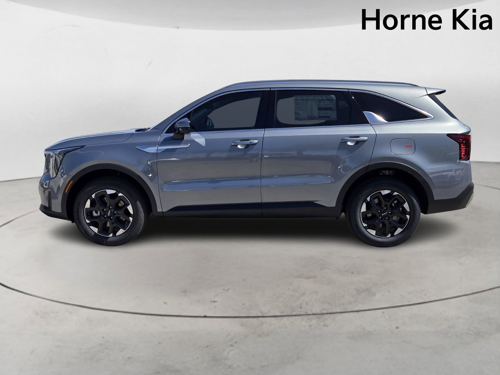 New 2025 Kia Sorento S image 6