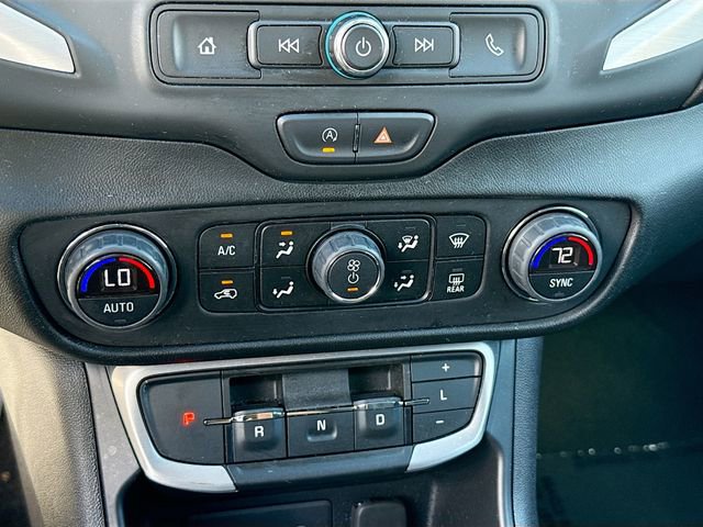 Used 2023 GMC Terrain SLE w/ Driver Convenience Package image 15